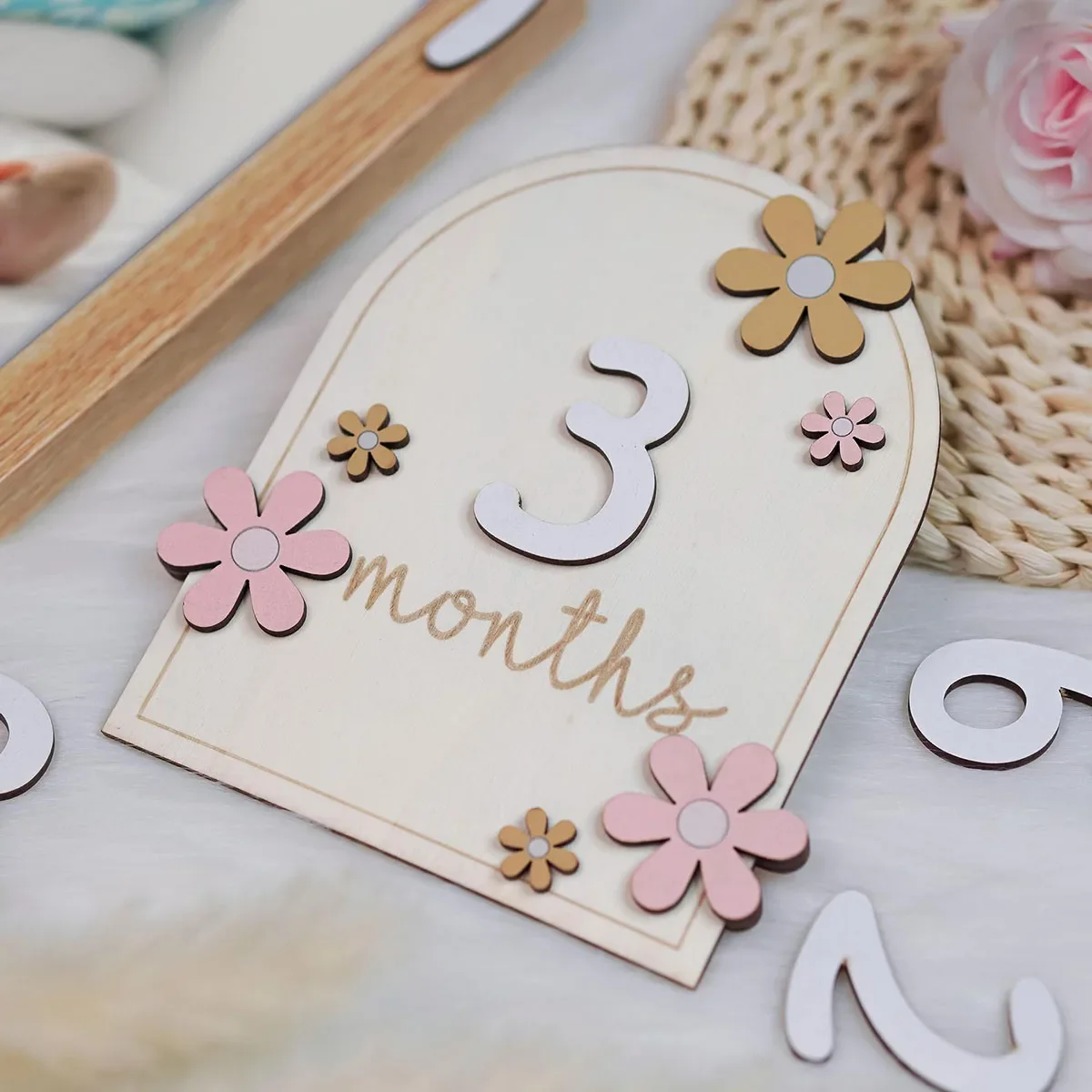 Photography Still Life - Wooden Baby Monthly Milestone Cards Flowers