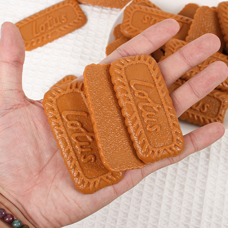 Simulation Cookies Fake Cake A - Photography Of Food ulasan dan harga